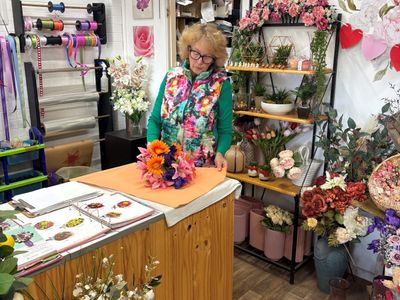 rare-opportunity-fully-equipped-florist-business-dubbo-1
