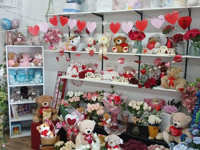 rare-opportunity-fully-equipped-florist-business-dubbo-3