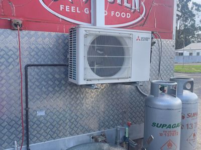 pizza-shop-food-truck-glengarry-7