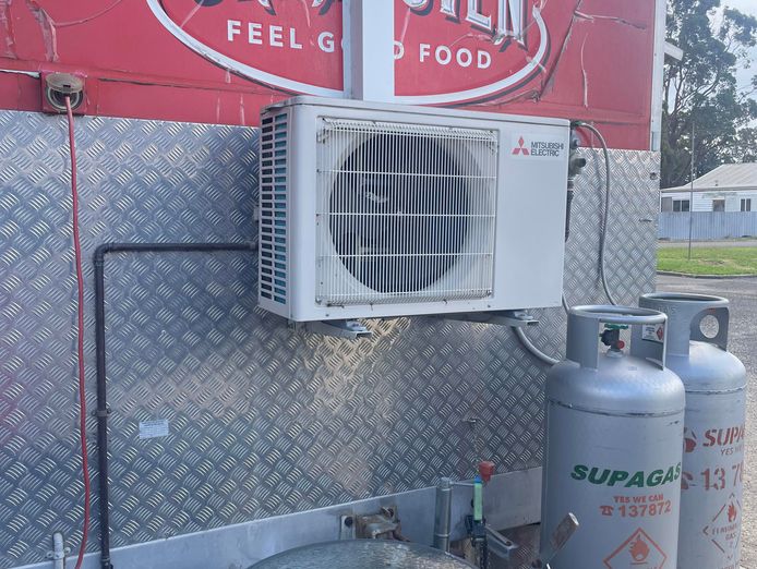 pizza-shop-food-truck-glengarry-7