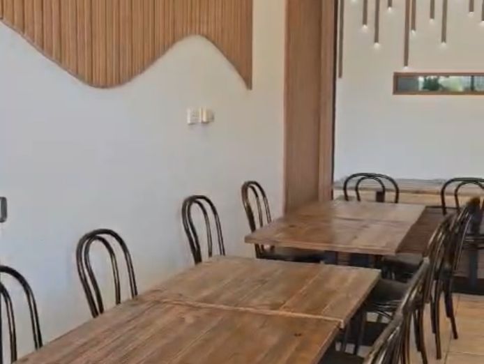 kebab-cafe-restaurant-in-shopping-center-1