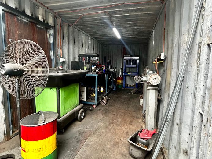 established-4x4-mechanical-fitout-business-for-sale-5