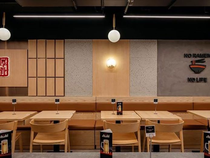 japanese-restaurant-ramen-takeaway-shop-0