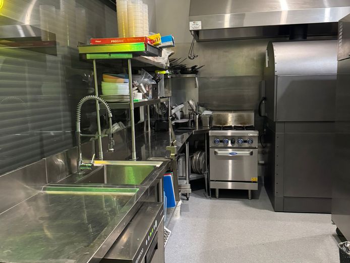 pizza-pasta-restraunt-and-takeaway-for-sale-150-000-2