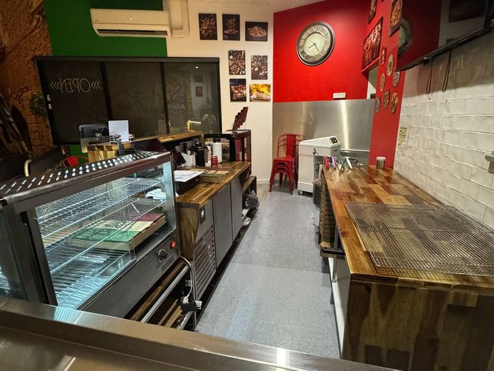 pizza-pasta-restraunt-and-takeaway-for-sale-150-000-7