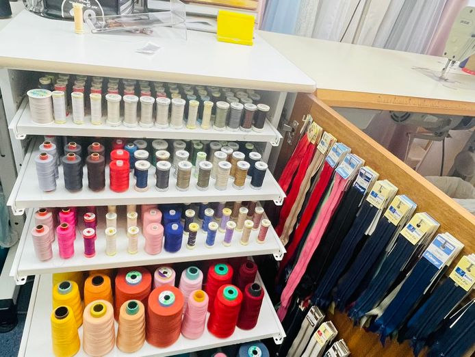profitable-alterations-business-for-sale-prime-green-hills-location-9