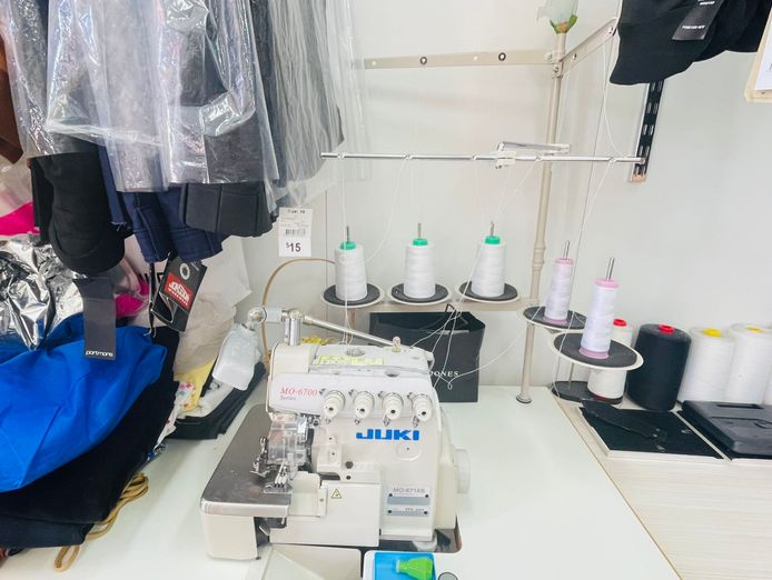 profitable-alterations-business-for-sale-prime-green-hills-location-5