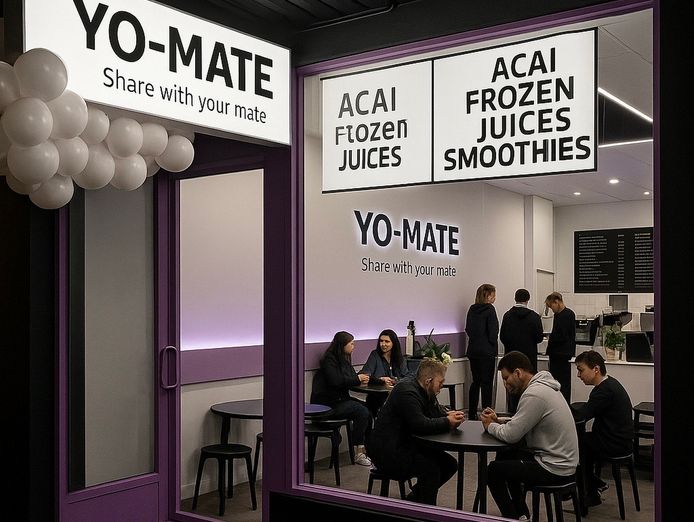 urgent-yo-mate-dessert-acai-bar-for-sale-prime-carlton-location-4