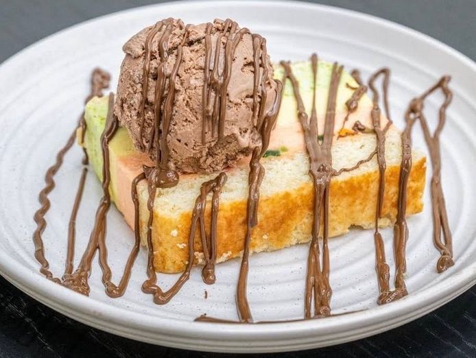 urgent-yo-mate-dessert-acai-bar-for-sale-prime-carlton-location-1