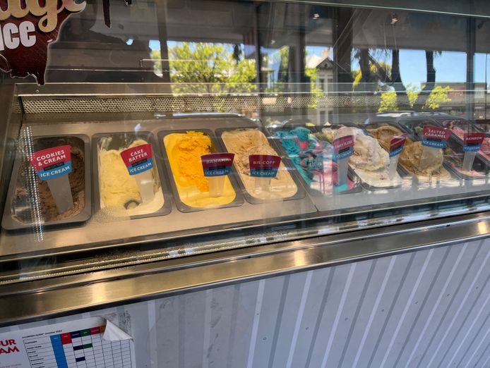 urgent-sale-coldrock-norwood-ice-cream-franchise-or-change-to-you-own-brand-3