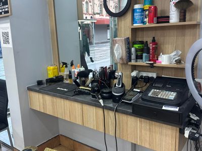 profitable-established-barber-shop-prime-location-4