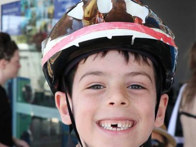 profitable-seafood-fish-chips-prime-coastal-location-2mins-walk-the-beach-1