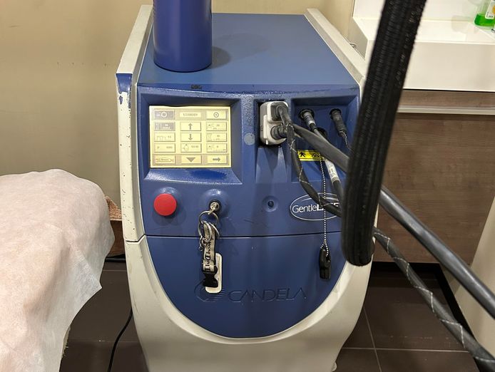 established-laser-beauty-clinic-sydney-south-west-16-years-established-4