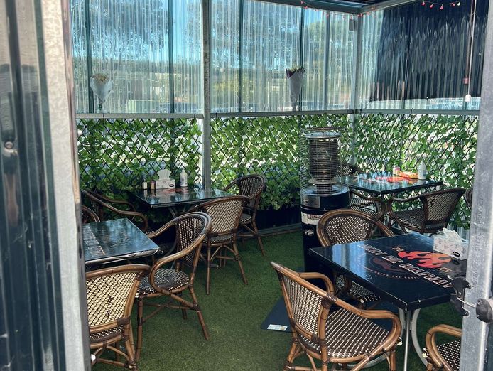 food-caravan-for-sale-8