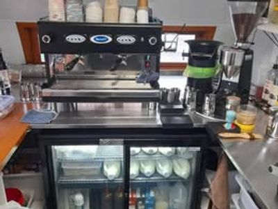 mobile-coffee-caravan-2
