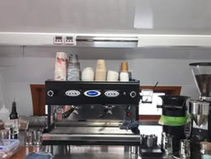 mobile-coffee-caravan-9