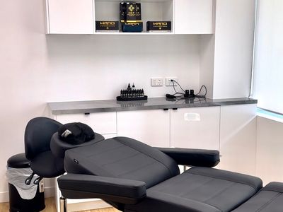 scalp-micropigmentation-clinic-cosmetic-tattoo-est-2015-inner-brisbane-0