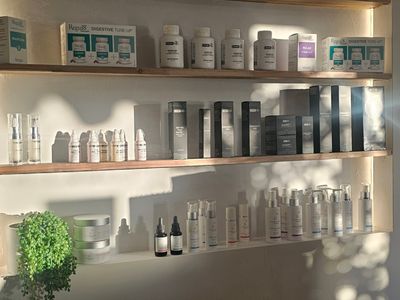 profitable-beauty-aesthetics-wellness-clinic-2