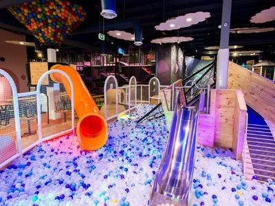 kids-playcentre-with-cafe-0