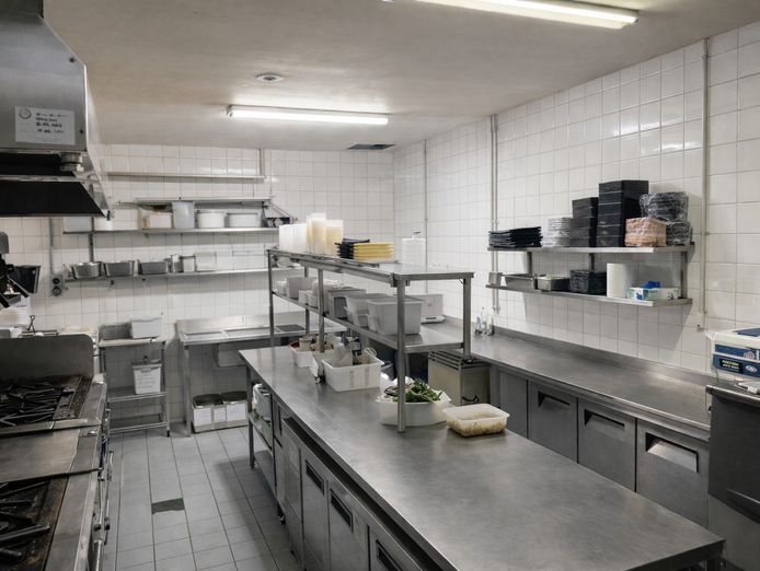 fully-equipped-restaurant-bar-low-rent-northbridge-with-liquor-license-7