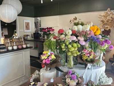 sunshine-coast-flower-shop-1