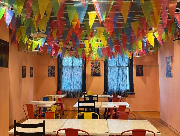 ispicy-thai-restaurant-80-victoria-street-richmond-5