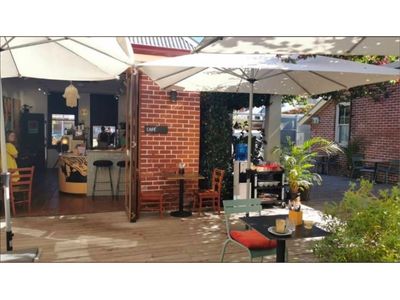 central-fremantle-cafe-for-sale-5