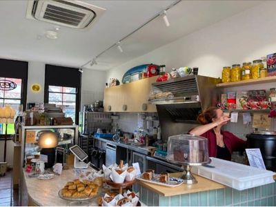 central-fremantle-cafe-for-sale-4