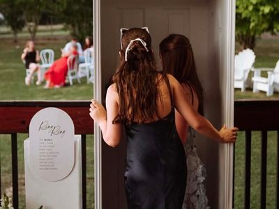 wedding-furniture-hire-caravan-bar-business-2