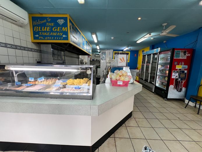 fish-and-chips-and-hamburgers-1