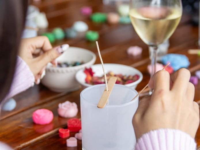 own-the-creative-experience-every-woman-in-your-area-is-talking-about-1