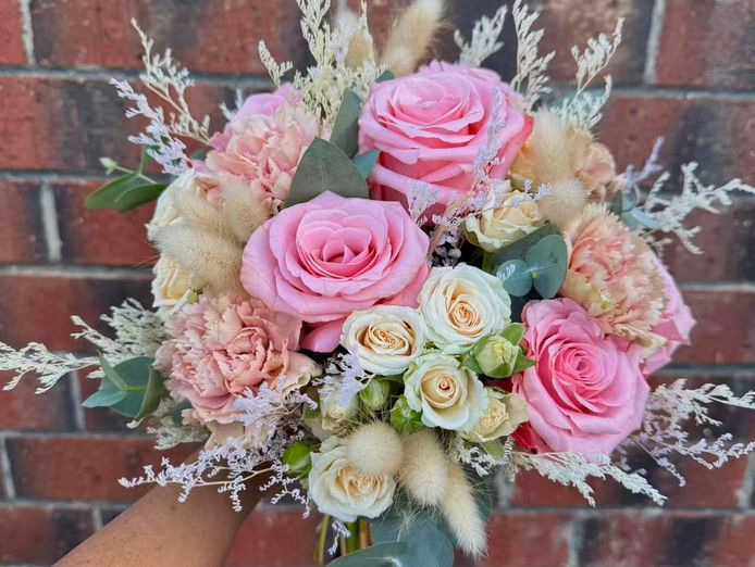 established-inner-adelaide-florist-weddings-corporate-clients-4-8-rating-8