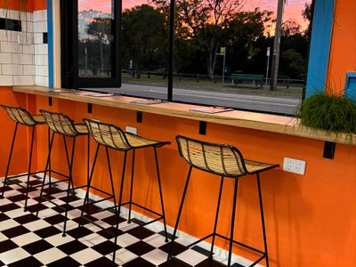 iconic-central-coast-sandwich-shop-4-9-turn-key-opportunity-2