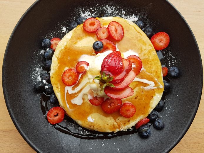 popular-busy-cafe-stellarossa-stockland-rockhampton-great-location-reputation-6