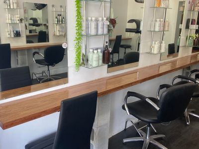 hair-salon-for-sale-3