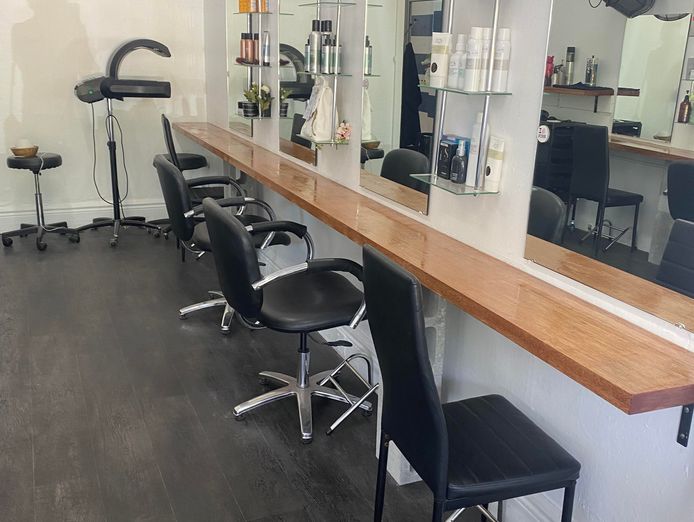 hair-salon-for-sale-4