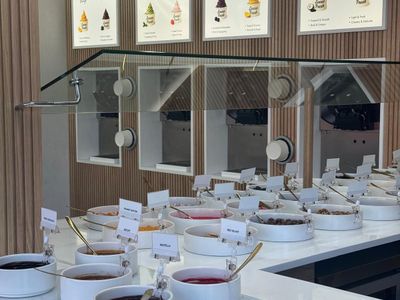 premium-frozen-yogurt-shop-dee-why-beach-fully-set-up-modern-1