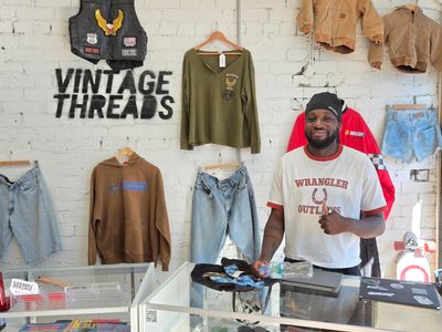 vintage-clothings-store-in-heart-of-fitzroy-melbourne-2