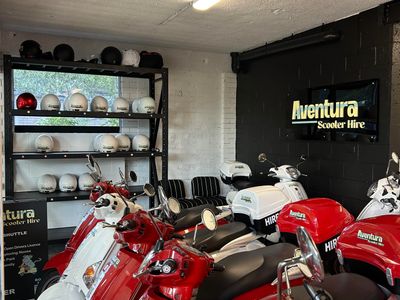 noosa-scooter-and-mini-moke-hire-aventura-hire-6