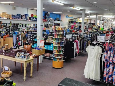 rare-opportunity-long-standing-country-department-store-for-sale-3
