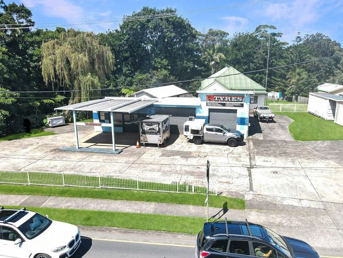 woodfired-pizza-business-trailer-for-sale-5