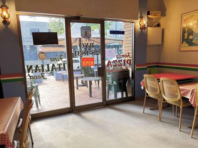 iconic-wollongong-pizzeria-for-sale-3