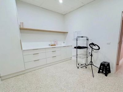 for-sale-expressions-of-interest-contactless-24-7-tanning-studio-2