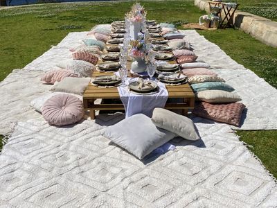 event-styling-and-prop-hire-business-0