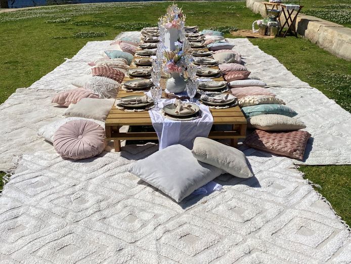 event-styling-and-prop-hire-business-0