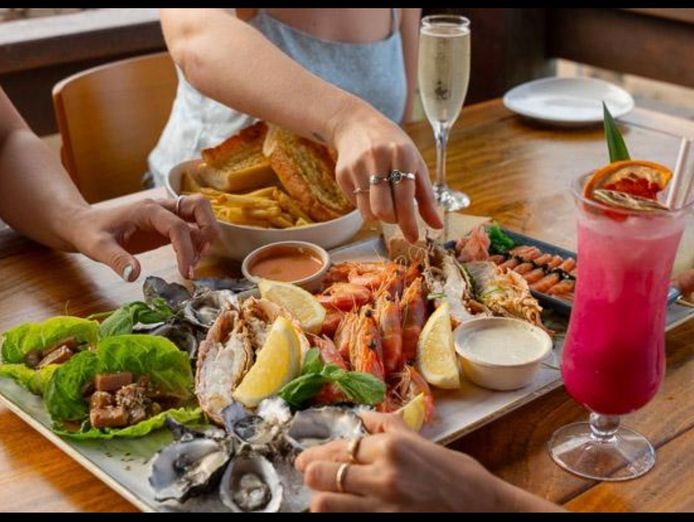magnetic-island-restaurant-cafe-1-65m-sales-remote-run-high-profit-2