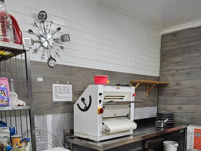 pizza-and-kebab-shop-urgent-sale-1