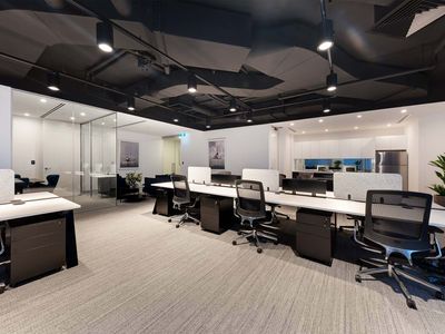 established-flooring-business-30-years-under-management-highly-successful-2