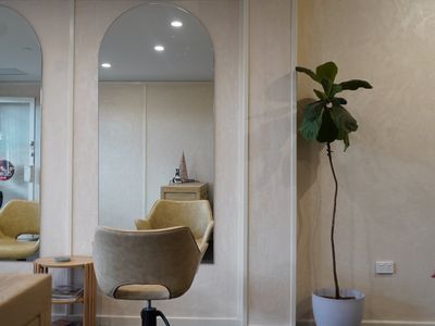 australias-most-easterly-hair-salon-prime-marina-location-turnkey-business-7
