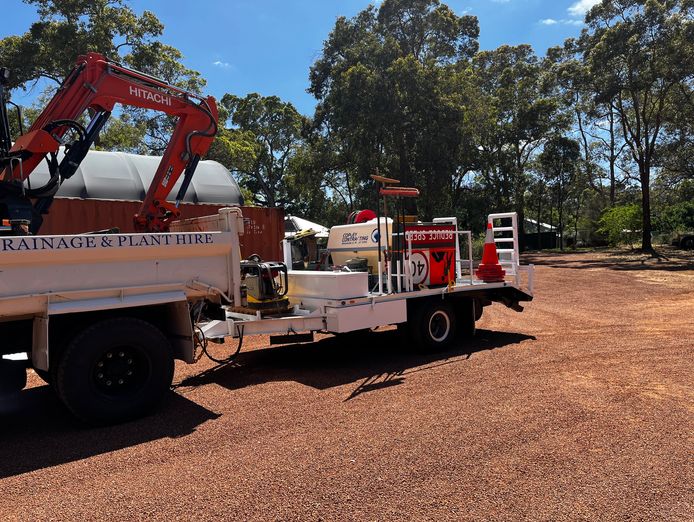 earth-moving-civil-drainage-2